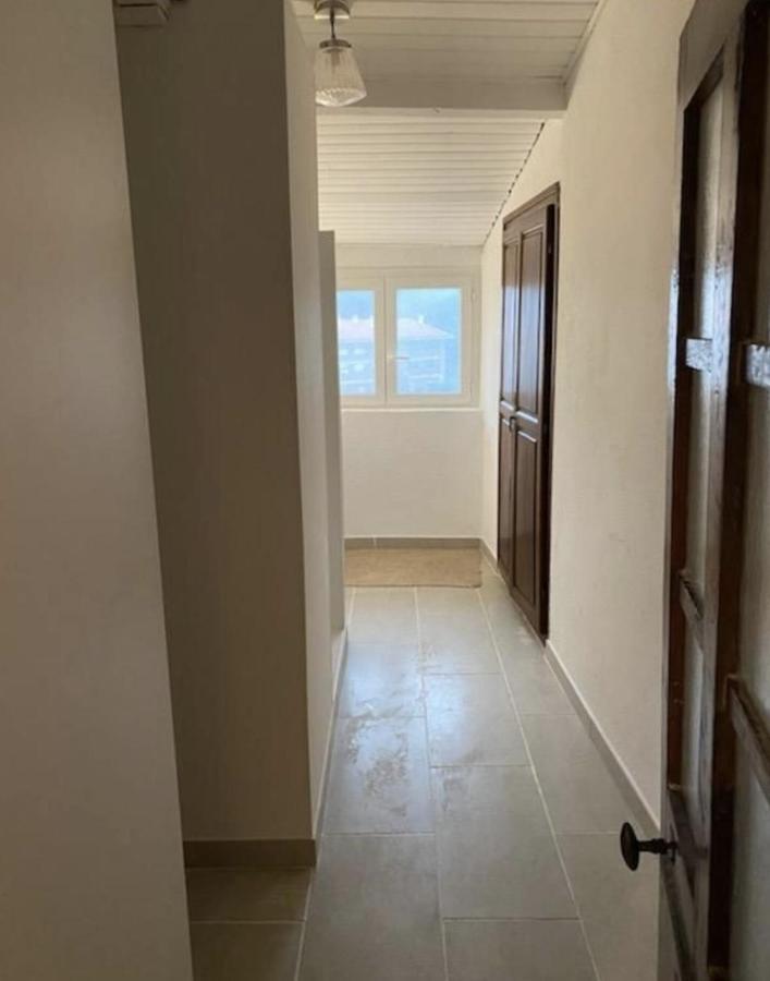 La Coletta Bel Appartement Typique Avec Balcon Centre Piana Piana  Exterior foto